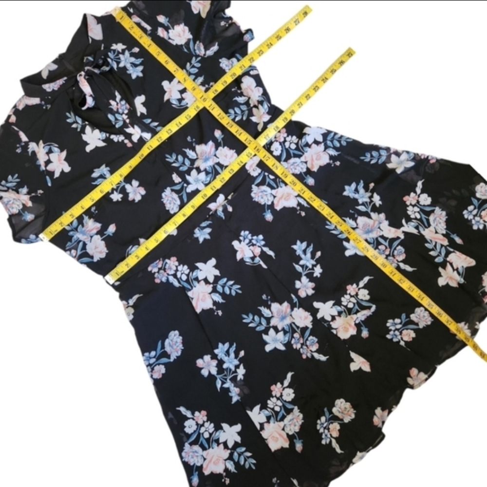 TORRID Multi-Color Floral Print Chiffon Skater Dress - Size 16 - Picture 10 of 12